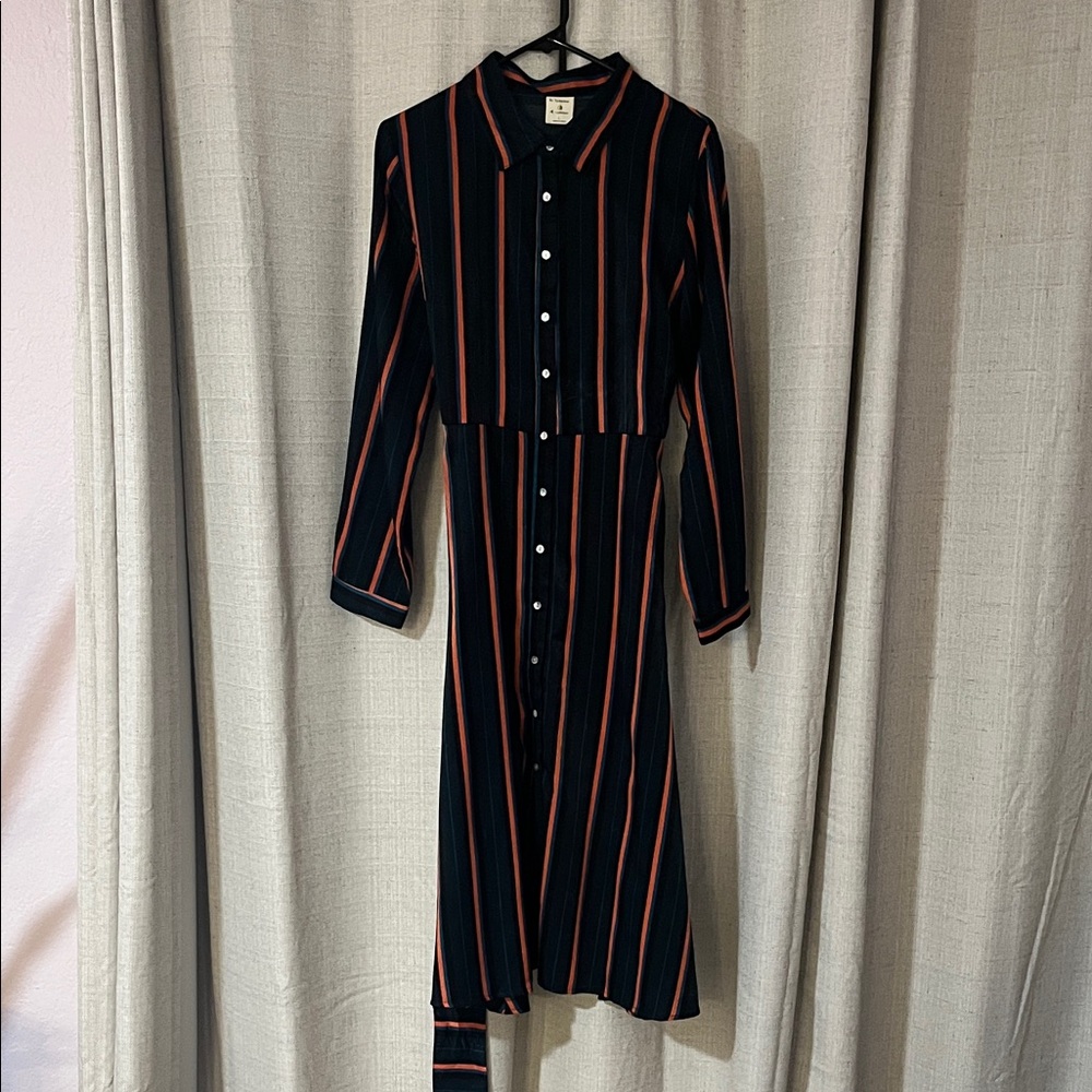 Striped Button-Up Dress - Picture 10 of 12